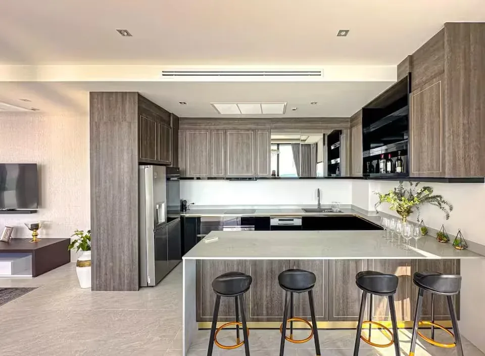 Вилла с 4 спальнями и частным бассейном в Ocean Hills Phuket