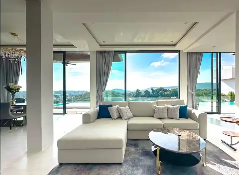 Вилла с 4 спальнями и частным бассейном в Ocean Hills Phuket