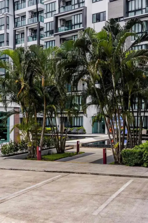 Квартира с 1 спальней и видом на озеро в Wyndham Royal Lee Phuket, Най Янг