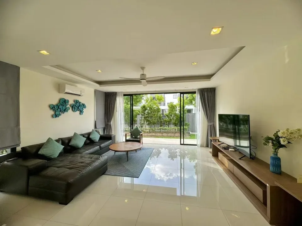 5-Bedroom Villa with Private Pool at Laguna Park Phuket, Bang Tao