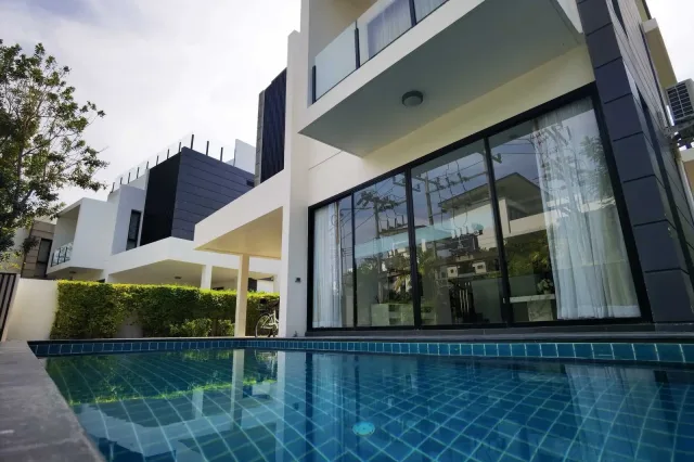 Вилла с 5 спальнями и частным бассейном в Laguna Park Phuket, Банг Тао