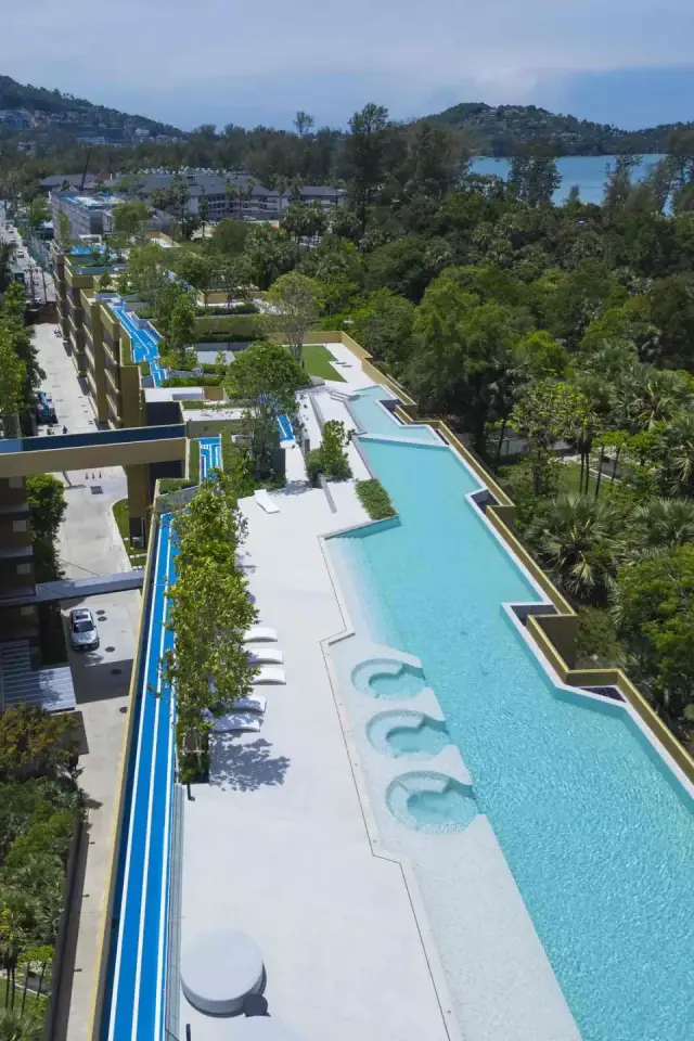 Квартира с 2 спальнями и прямым выходом к бассейну в Laguna Beach Residences Reef, Банг Тао