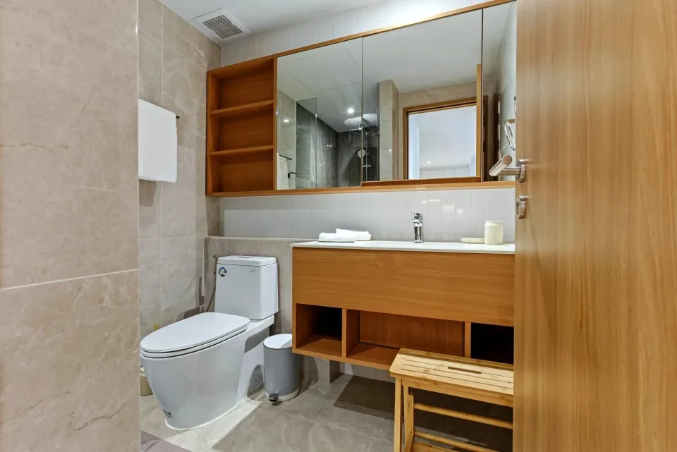 Квартира с 2 спальнями и прямым выходом к бассейну в Laguna Beach Residences Reef, Банг Тао