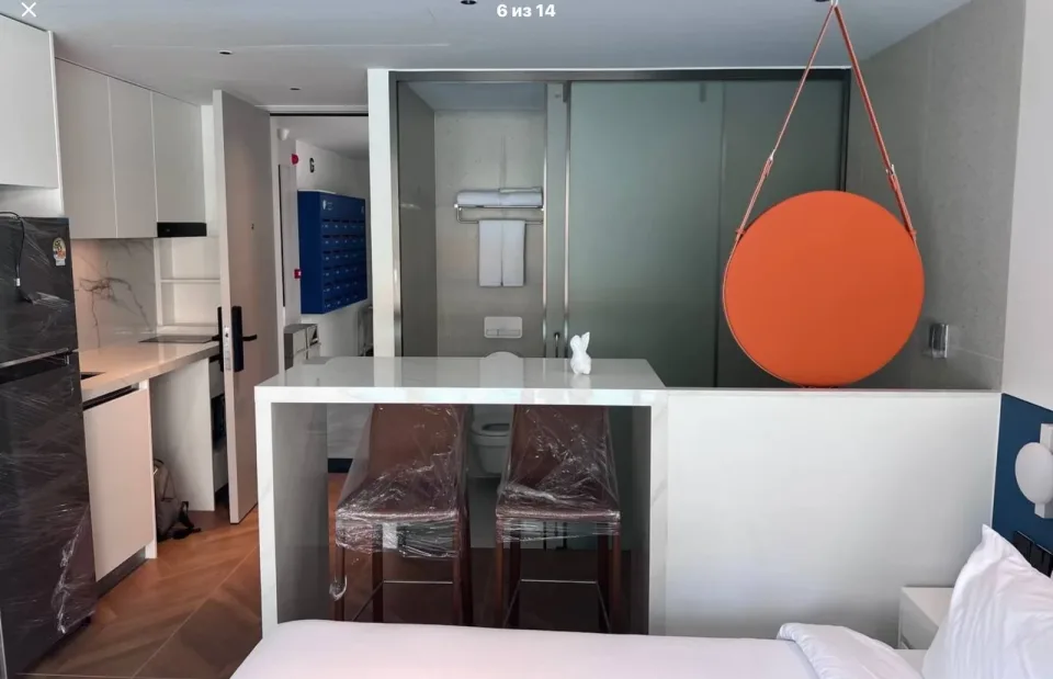 Студия с прямым выходом к бассейну в Sunshine Beach Resort & Residences, Пхукет