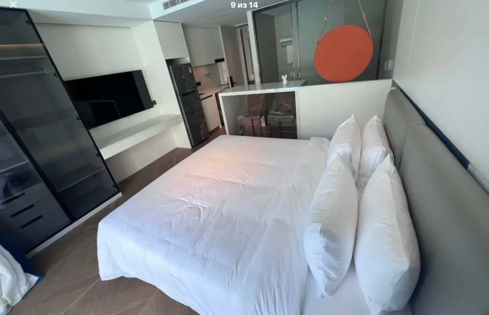Студия с прямым выходом к бассейну в Sunshine Beach Resort & Residences, Пхукет
