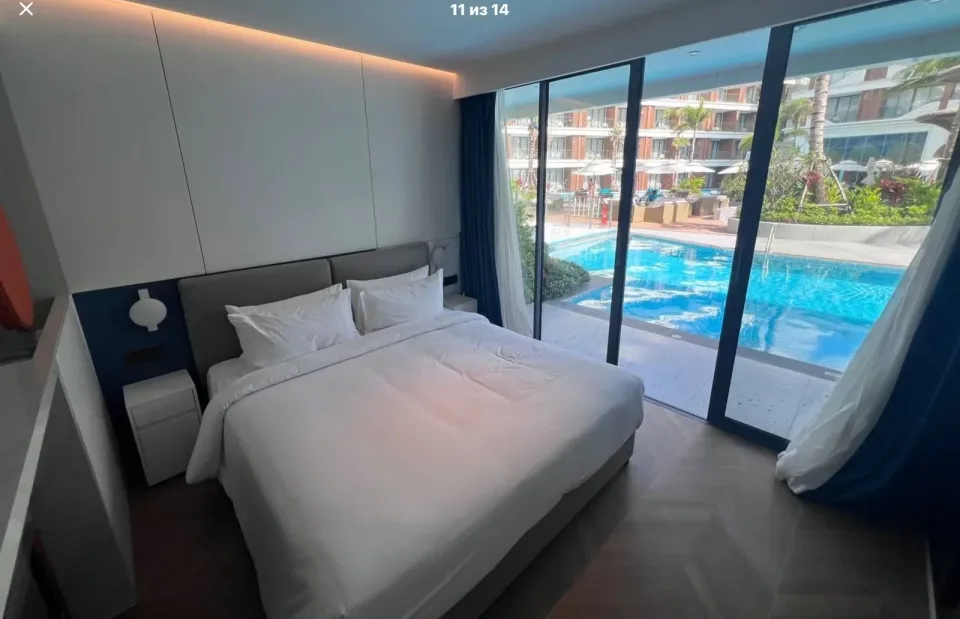 Студия с прямым выходом к бассейну в Sunshine Beach Resort & Residences, Пхукет
