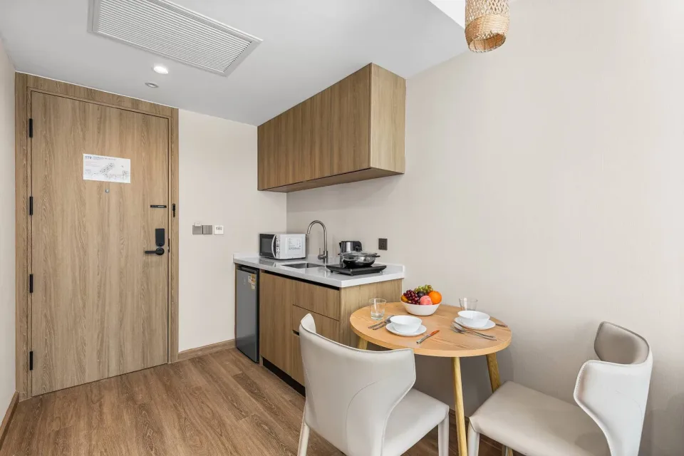 Квартира с 1 спальней и прямым выходом к бассейну в Laya Resort Phuket Phase 1