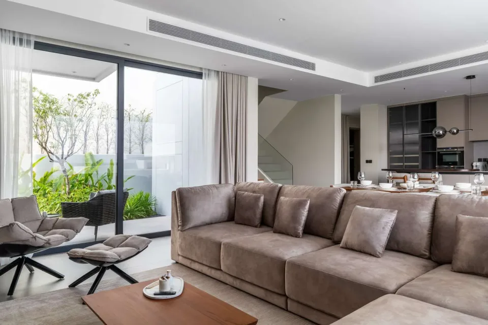 Вилла с 4 спальнями и частным бассейном в Clover Residence, Пхукет