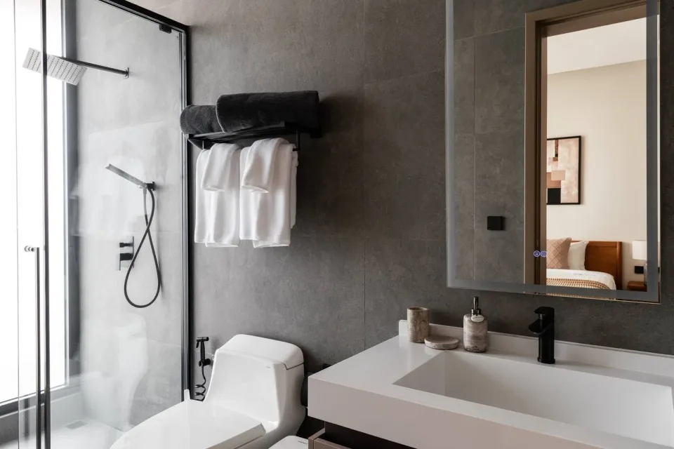 Вилла с 4 спальнями и частным бассейном в Clover Residence, Пхукет