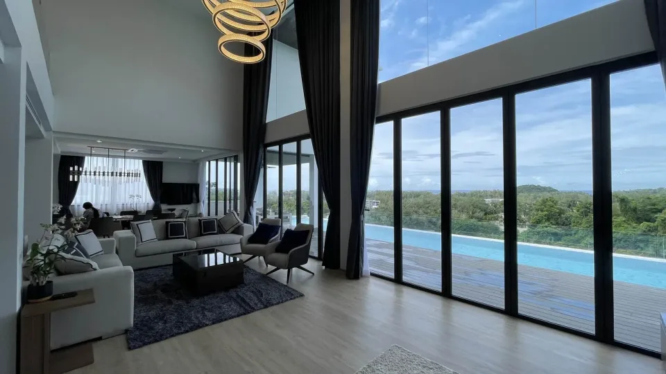 Вилла с 6 спальнями и частным бассейном в Ocean Hills Phuket