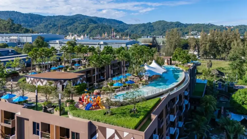 Студия с видом на бассейн в The Marin Phuket — Марин Пхукет, Камала
