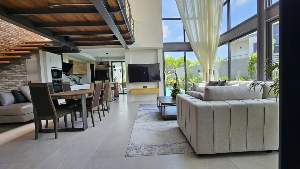 Вилла с 2 спальнями и частным бассейном в Riverhouse Phuket