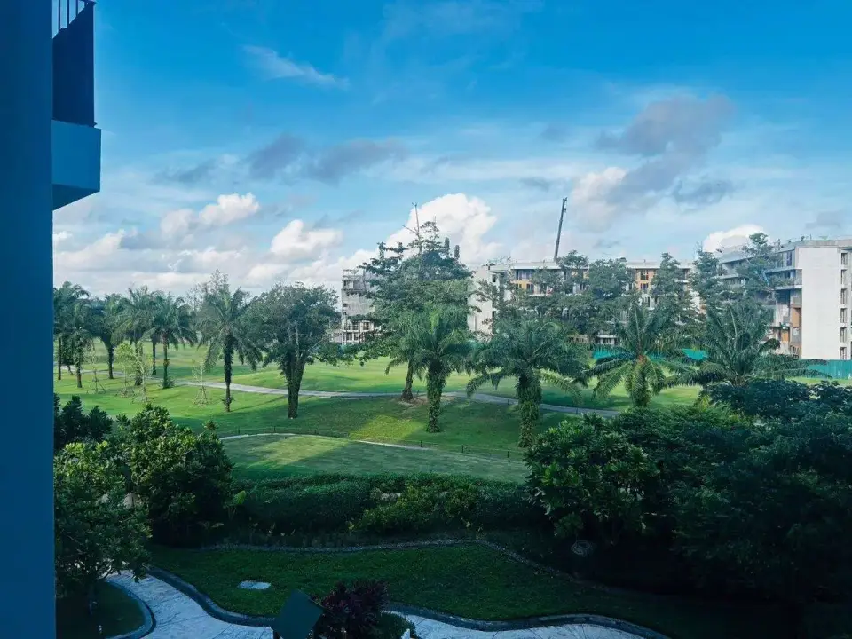 1-Bedroom Condo with Golf Course View at Skypark Aurora Laguna Phuket