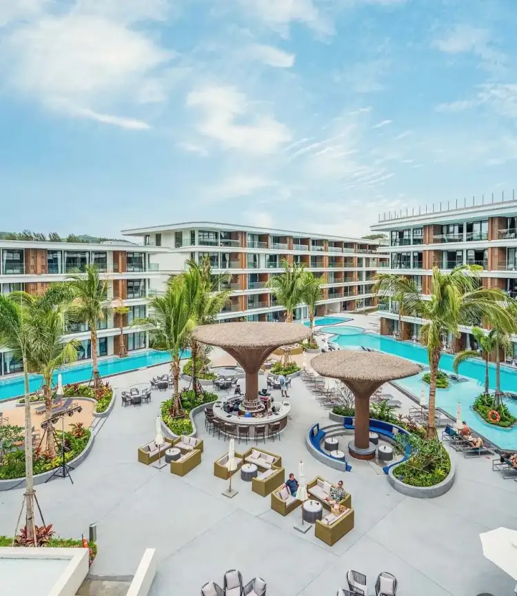 Квартира с 2 спальнями в Sunshine Beach Resort & Residences, Лаян
