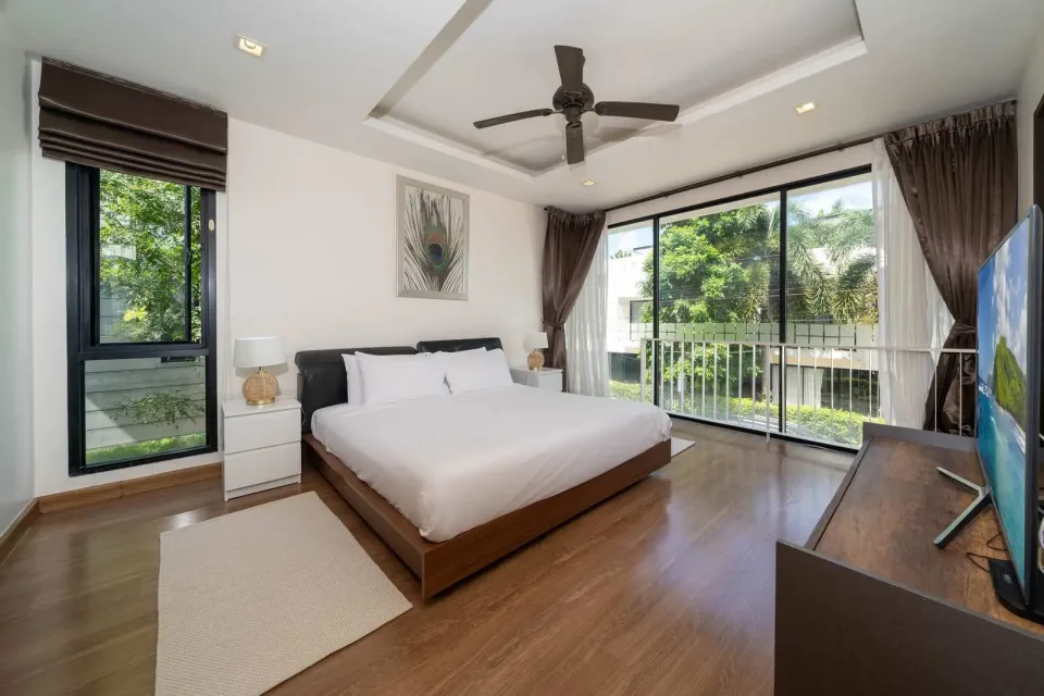 Таунхаус с 3 спальнями и террасой в Laguna Park Phuket, Банг Тао