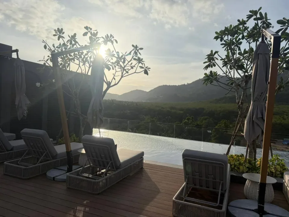 Студия с видом на море в Harmony Condominium Phuket, Раваи