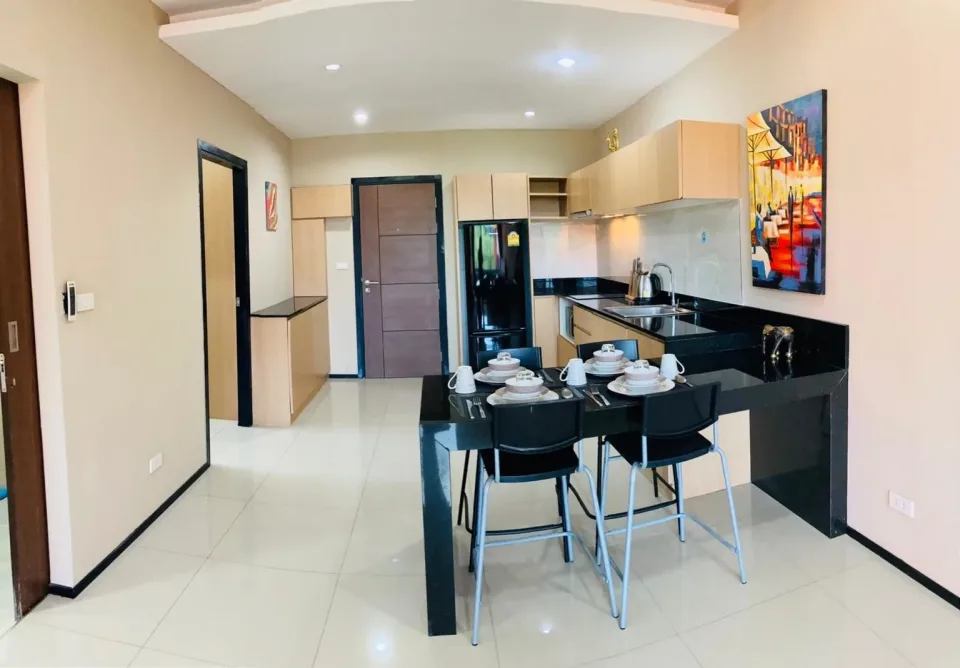 Квартира с 2 спальнями в Nai Harn Beach Condominium, Пхукет