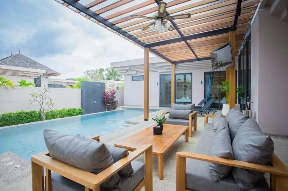 Вилла с 4 спальнями и частным бассейном в Gold Chariot Phuket, Банг Тао