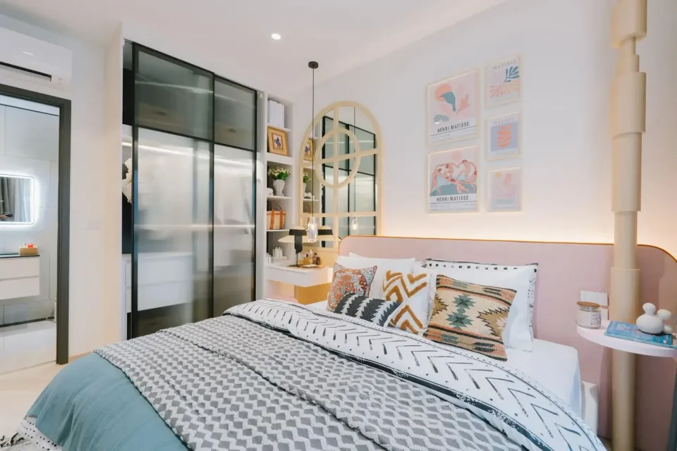 1-Bedroom Condo