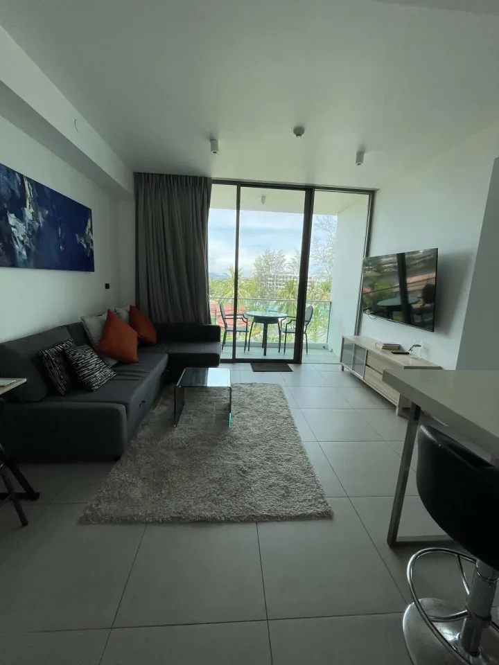 Квартира с 2 спальнями и видом на озеро в Ocean Stone Phuket — Оушен Стоун, Банг Тао