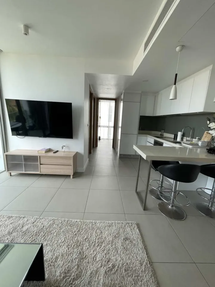 Квартира с 2 спальнями и видом на озеро в Ocean Stone Phuket — Оушен Стоун, Банг Тао