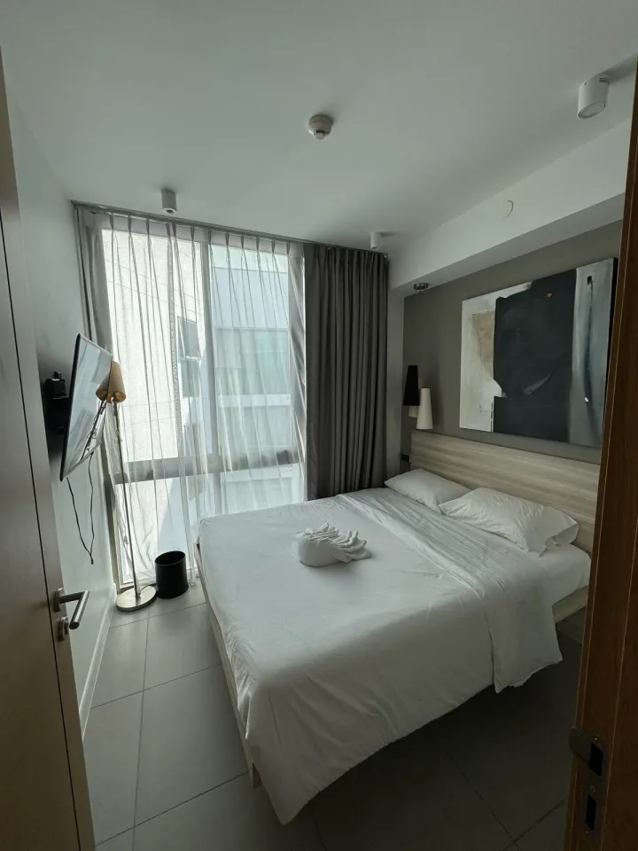 Квартира с 2 спальнями и видом на озеро в Ocean Stone Phuket — Оушен Стоун, Банг Тао