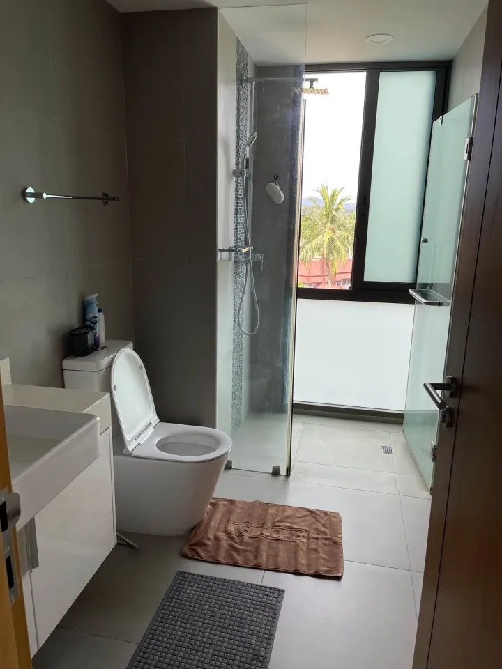 Квартира с 2 спальнями и видом на озеро в Ocean Stone Phuket — Оушен Стоун, Банг Тао