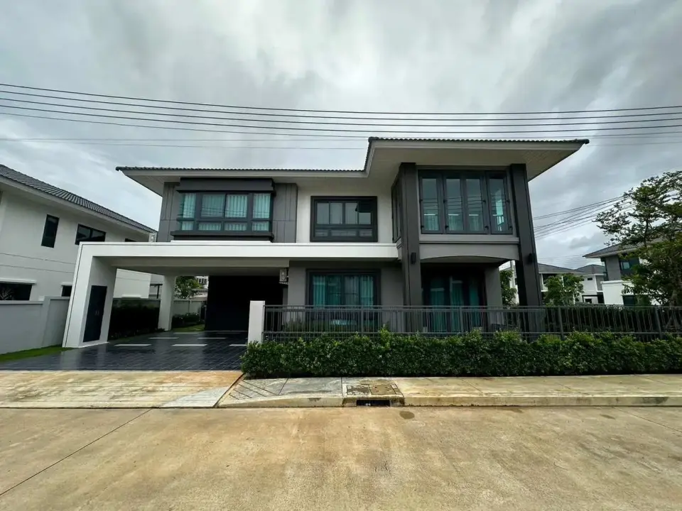 Дом с 4 спальнями и собственным садом в Supalai Lake Ville Phuket — Супалай Лейк Вилль