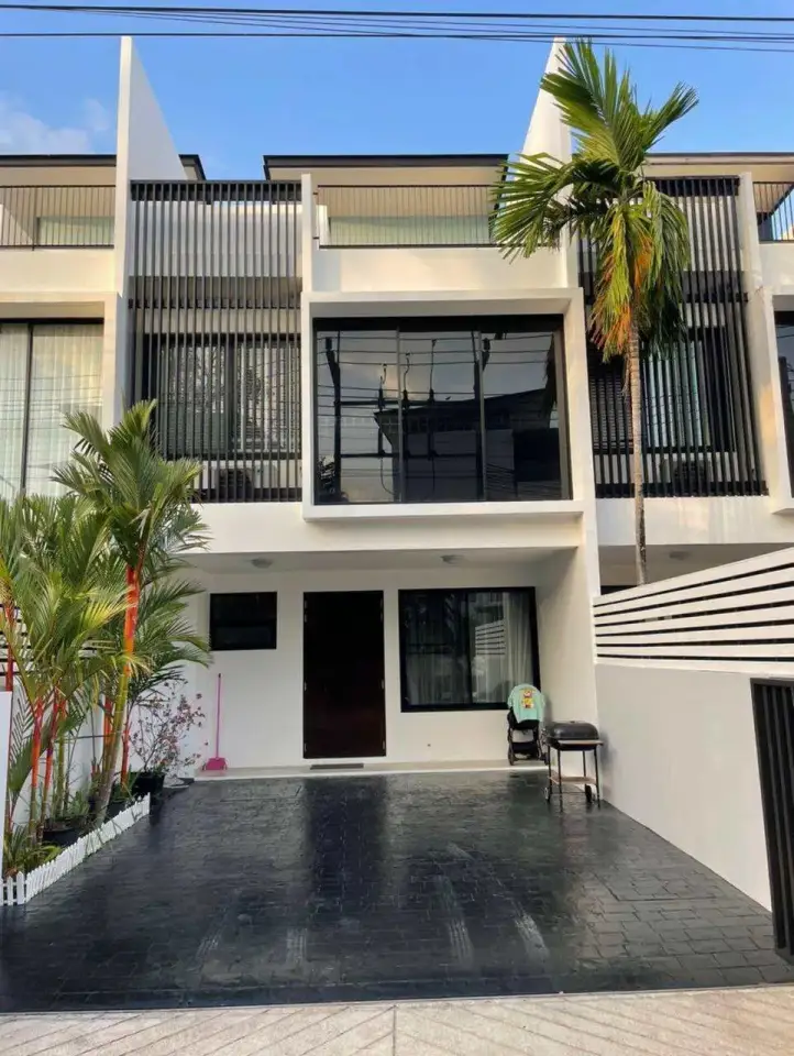 Таунхаус с 3 спальнями и террасой в Laguna Park Phuket, Банг Тао