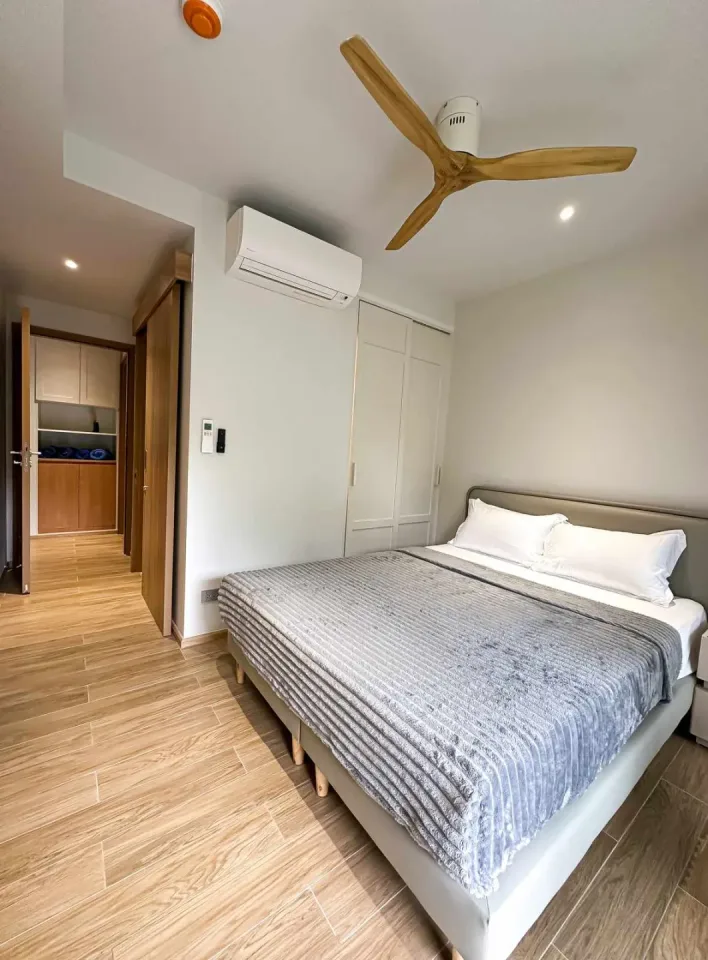 3-Bedroom Condo with Terrace at Laguna Beach Residences Reef, Bang Tao