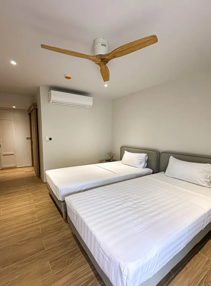 3-Bedroom Condo with Terrace at Laguna Beach Residences Reef, Bang Tao