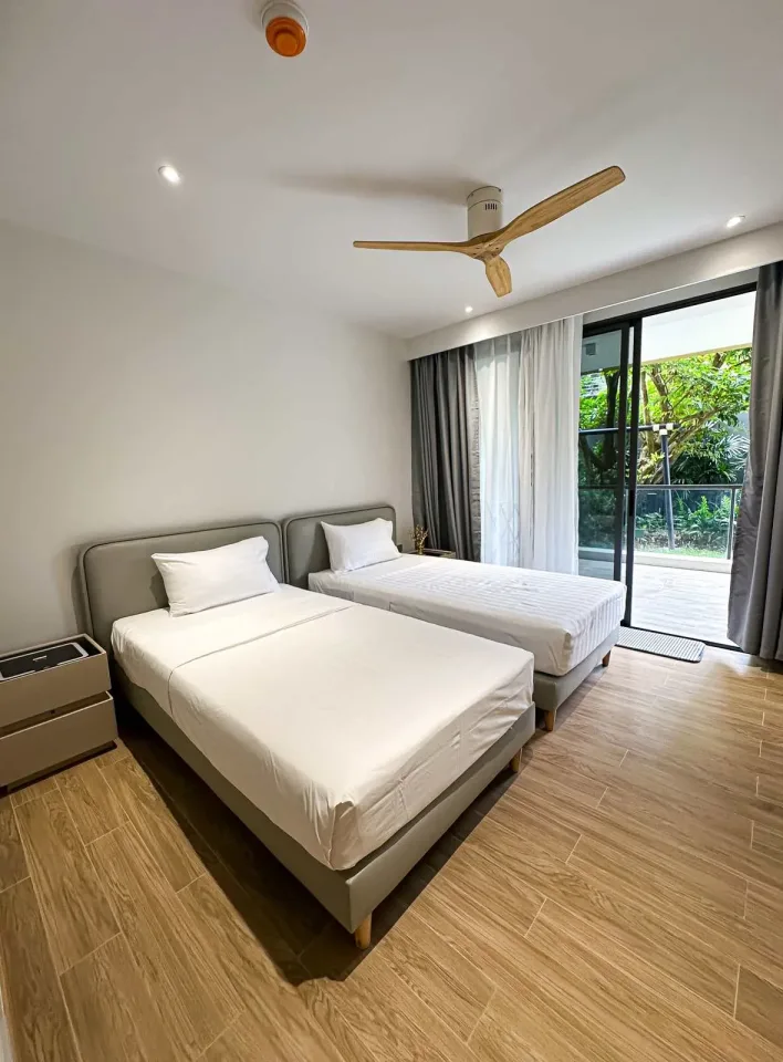 3-Bedroom Condo with Terrace at Laguna Beach Residences Reef, Bang Tao