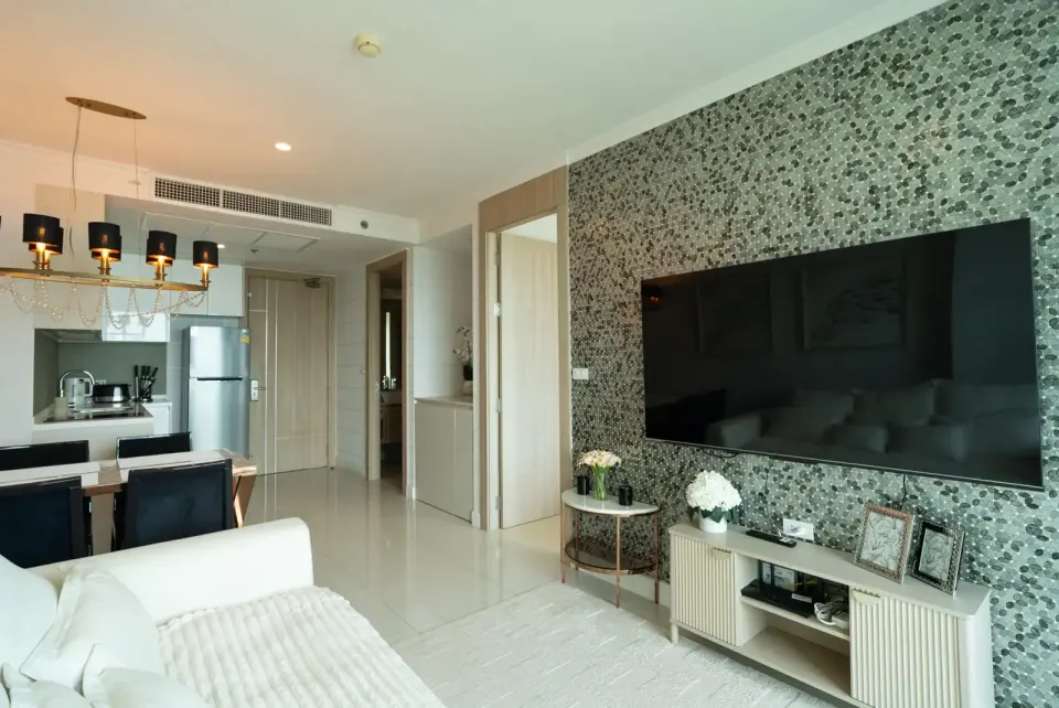 1-Bedroom Condo with Sea View at The Riviera Jomtien, Jomtien