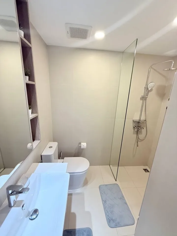 Квартира с 2 спальнями и видом во двор в Skypark Aurora Laguna Phuket — Скай Парк Аврора