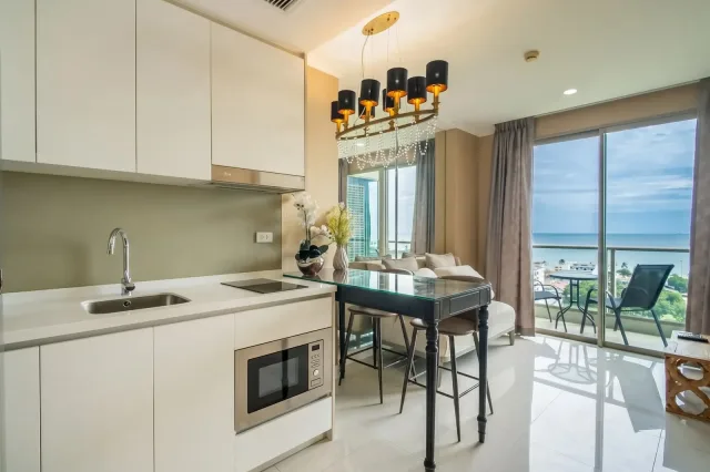 1-Bedroom Condo with Sea View at The Riviera Jomtien, Jomtien