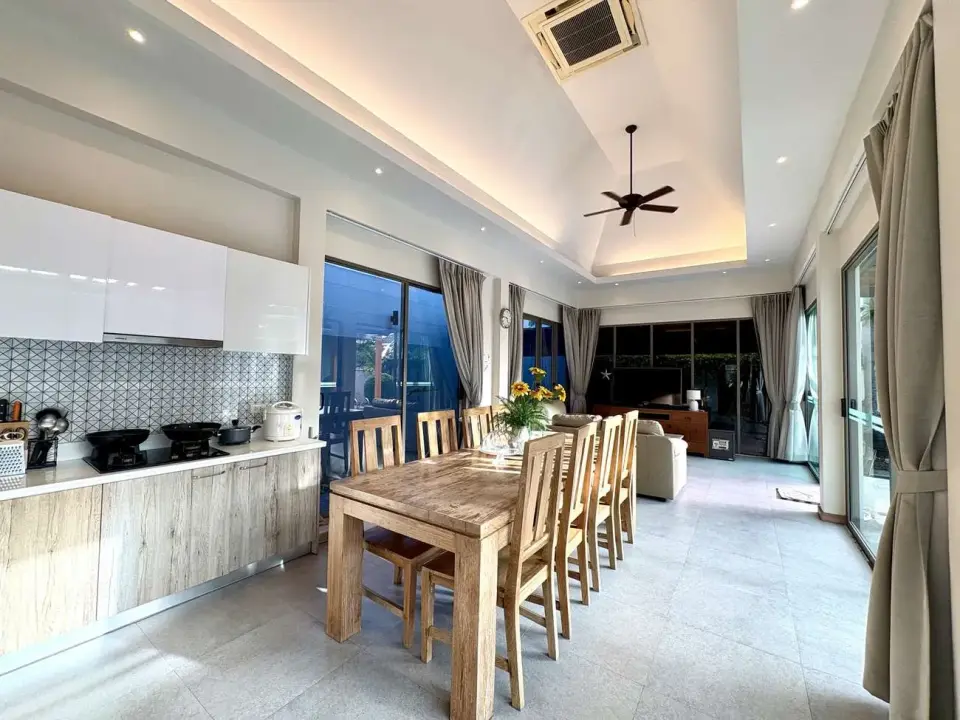 Вилла с 4 спальнями и частным бассейном в Yipmunta Pool Villa, Пасак