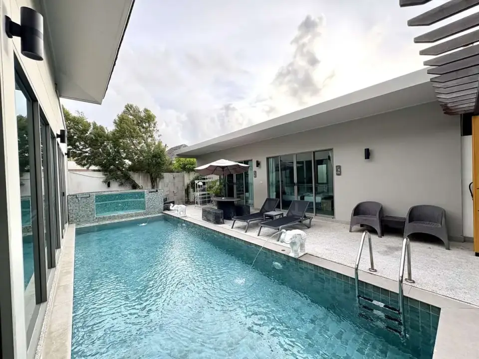 Вилла с 4 спальнями и частным бассейном в Yipmunta Pool Villa, Пасак