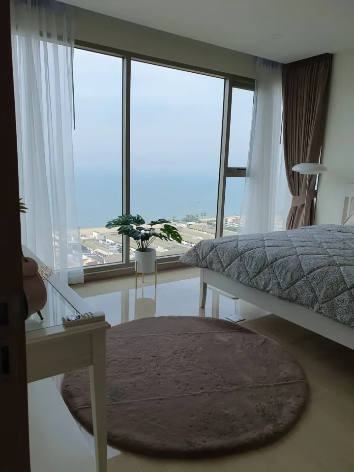 2-Bedroom Condo with Sea View at The Riviera Jomtien, Jomtien
