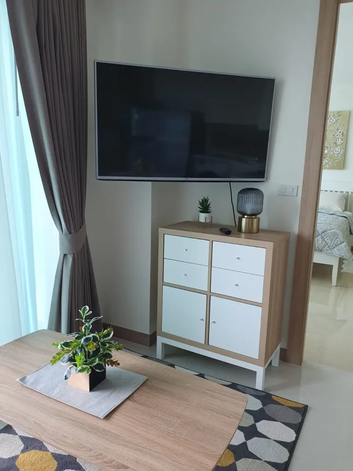 2-Bedroom Condo with Sea View at The Riviera Jomtien, Jomtien