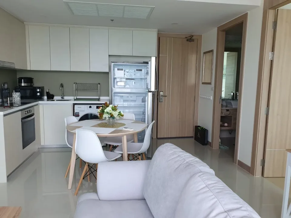 2-Bedroom Condo with Sea View at The Riviera Jomtien, Jomtien