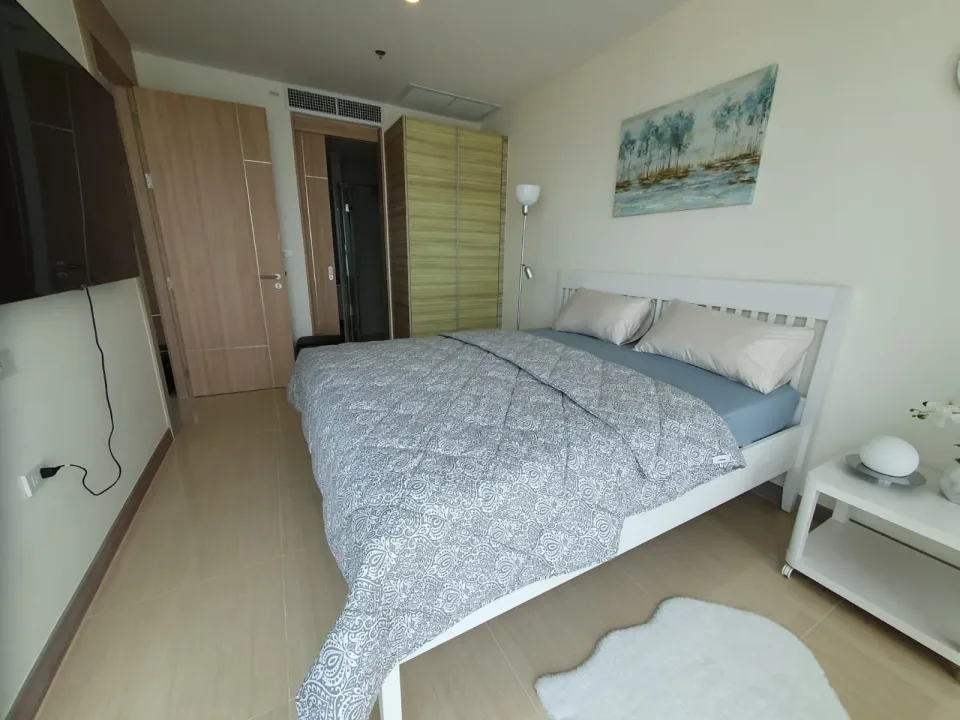 2-Bedroom Condo with Sea View at The Riviera Jomtien, Jomtien