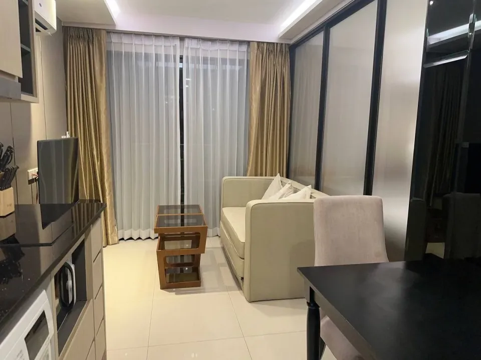 1-Bedroom Condo at Mida Grande Resort Phuket, Surin