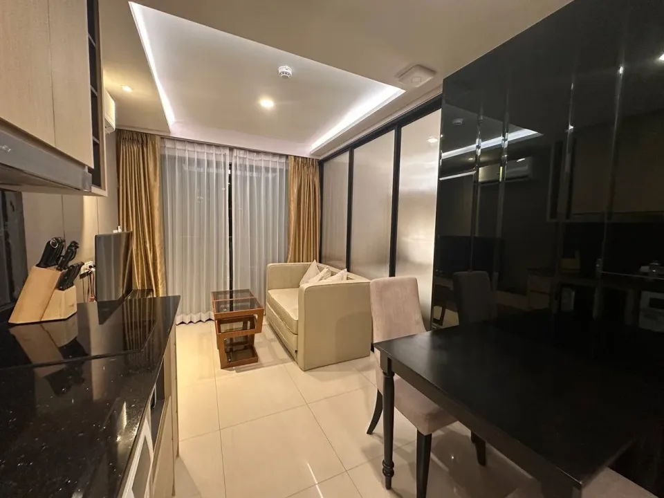 1-Bedroom Condo at Mida Grande Resort Phuket, Surin