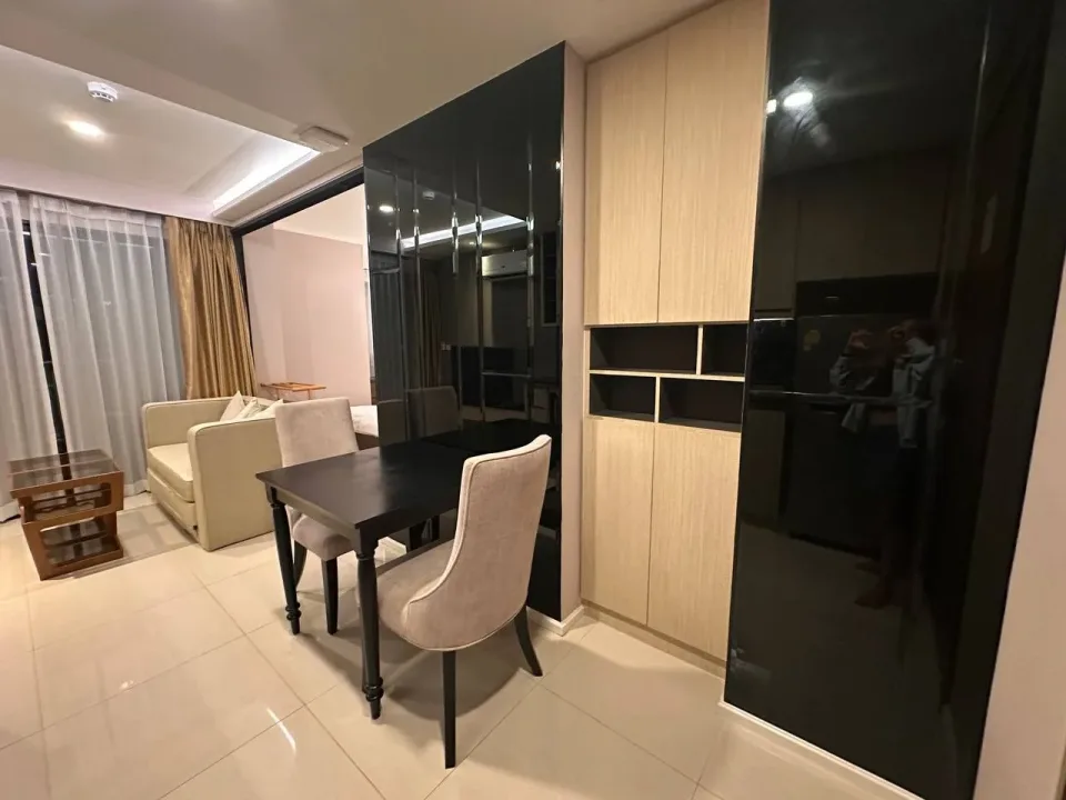 1-Bedroom Condo at Mida Grande Resort Phuket, Surin