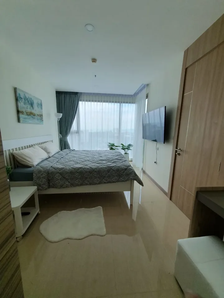 2-Bedroom Condo with City View at The Riviera Jomtien, Jomtien