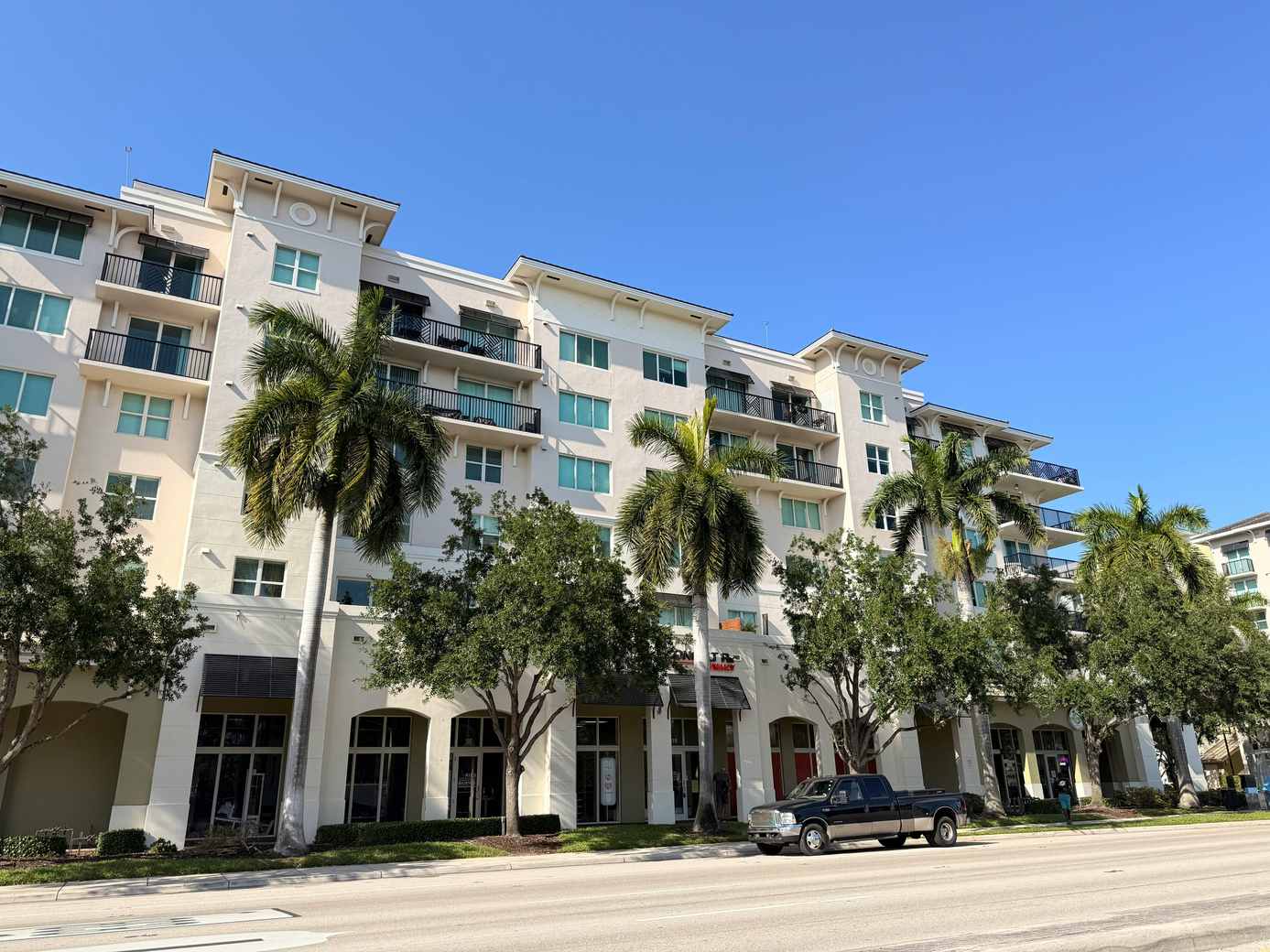 New Build or Resale in Thailand: What Is Better for a Foreigner