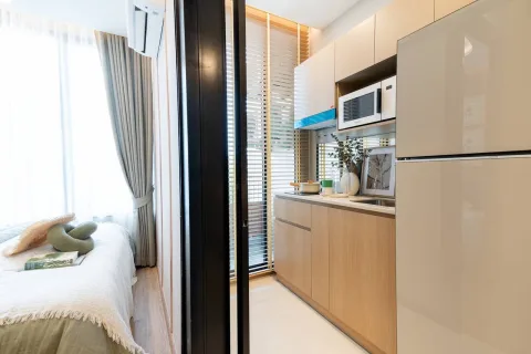 Arise Vibe — modern condominium in Thalang