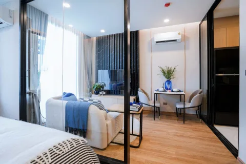 Arise Vibe — modern condominium in Thalang