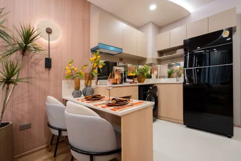 Arise Vibe — modern condominium in Thalang