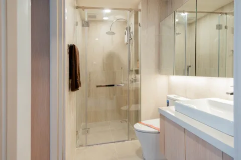 Arise Vibe — modern condominium in Thalang